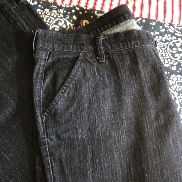 Old Navy Jeans - Picture 3 of 5